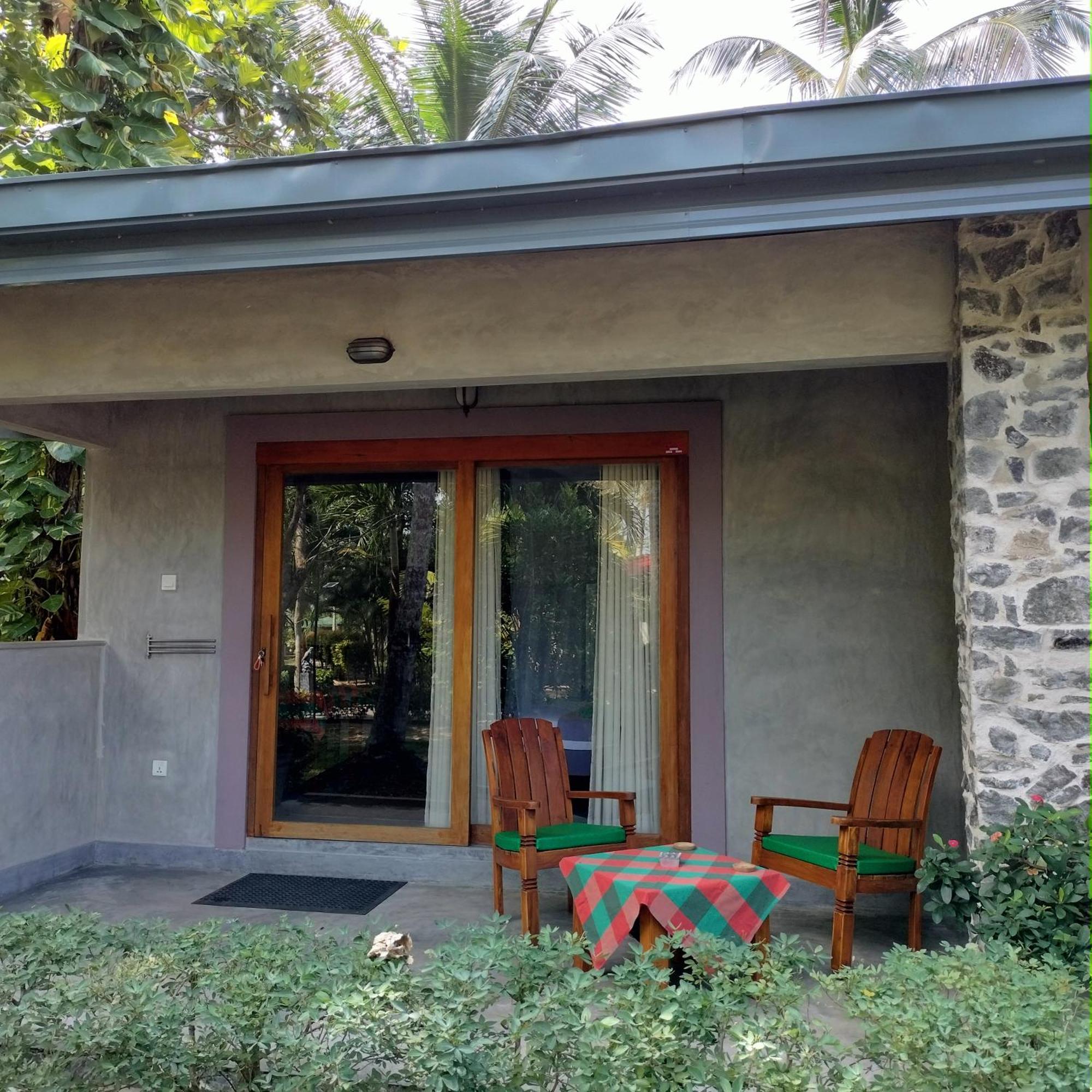 Avalon Village Resort Induruwa Luaran gambar