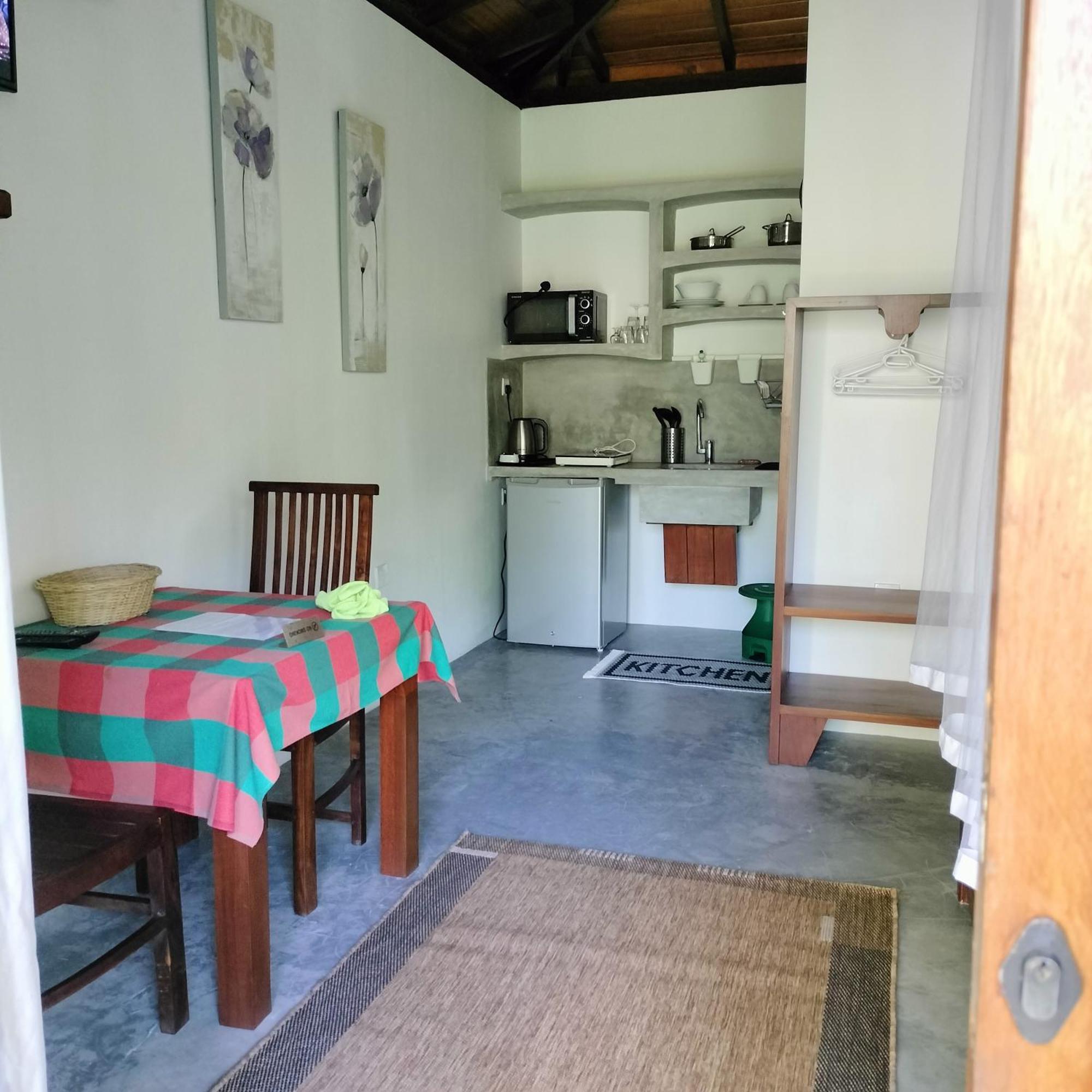 Avalon Village Resort Induruwa Luaran gambar